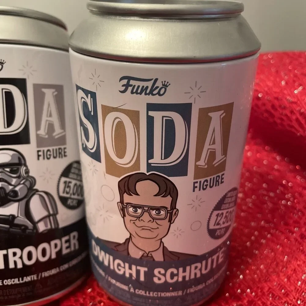 2 SET FUNKO SODA STAR WARS STORM TROOPER Dwight Schrute Unopened